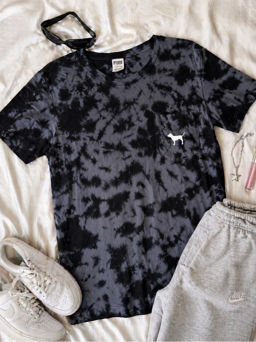 PINK Victoria’s Secret Tie Dye Tee Black Gray Logo Shirt Size Small